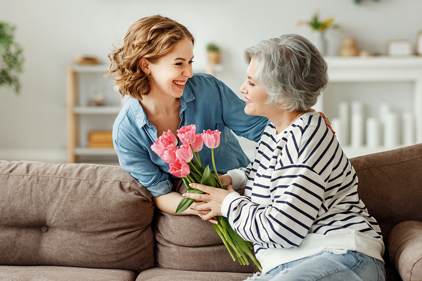 5 Tips To Make Your Parents Feel More Comfortable After Moving To Assisted Living Homes