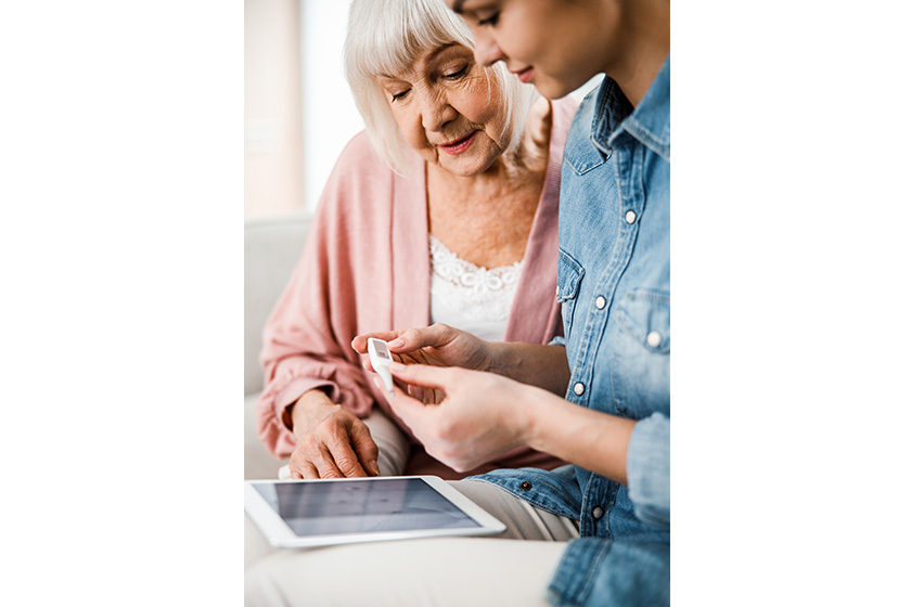 How Skillful Caregivers In A Senior Living Home In Hickory, NC Provide You With A Better Retirement Life