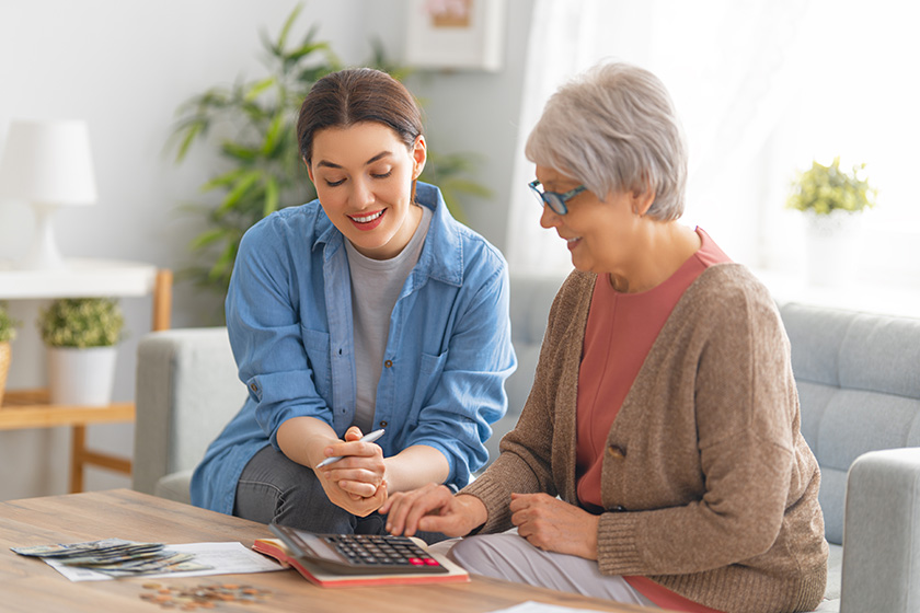 A Guide To Finding Good Financial Advisors For Your Aging Parents