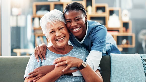 Downsizing Tips for Seniors Moving to Assisted Living